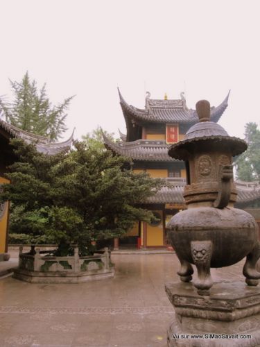 longhua_temple__3_.JPG